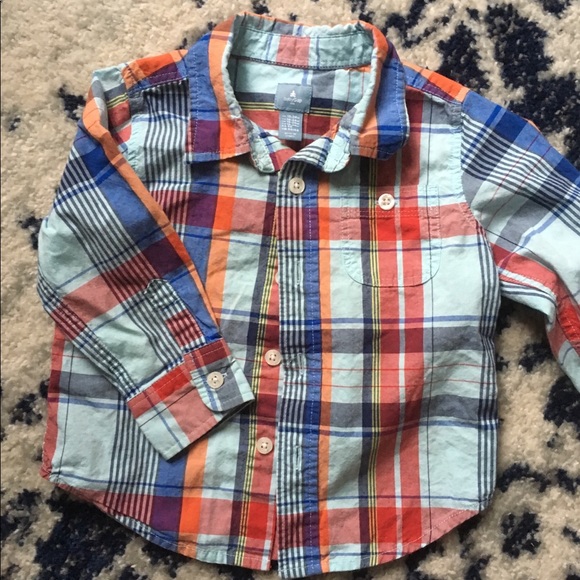 (2) GAP toddler boy size 18-24m button down shirts - Picture 3 of 3